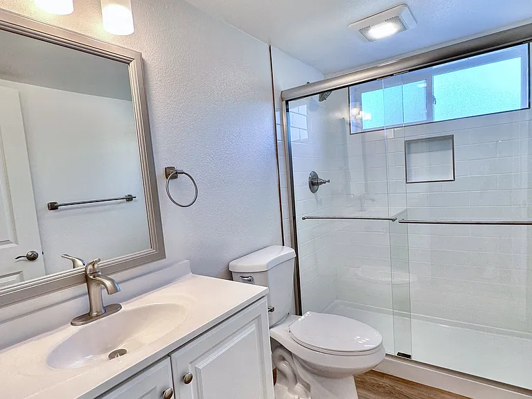 114 Barneson Ave — Photo 8