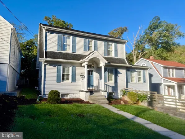 27 Park Ave, Lavale, MD 21502