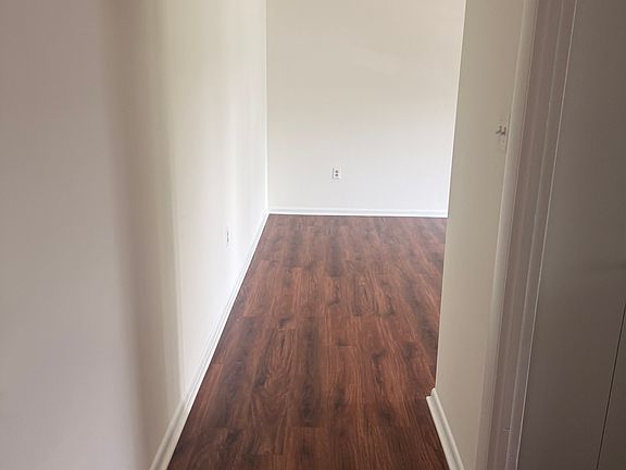 3rd image of 2842 Dover Ln #304