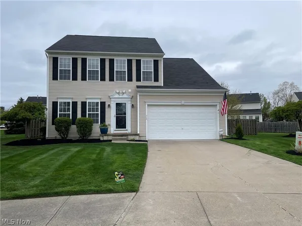 518 Hyacinth Ln, Painesville, OH 44077