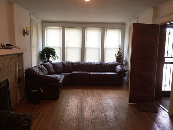 2nd image of 5057 N Ashland Ave