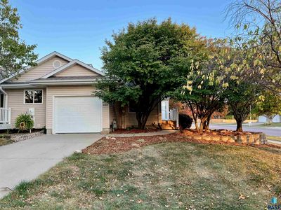 2024 S Leah Cir, Sioux Falls, SD, 57106