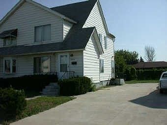 1st image of 2505 E 141st St