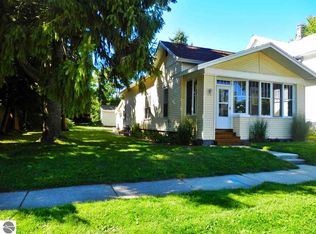 124 Sibben St, Manistee, MI 49660