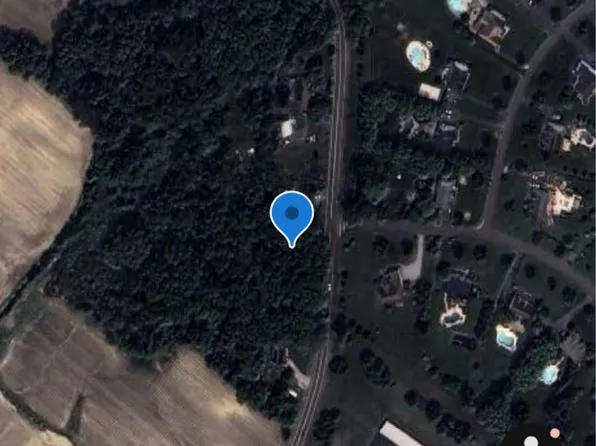 465 Tomlin Station Rd, Mullica Hill, NJ 08062