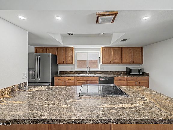 4th image of 4742 W PARADISE Drive