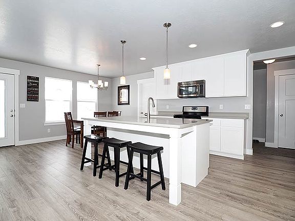 3rd image of 13743 S Black Hoof Cir