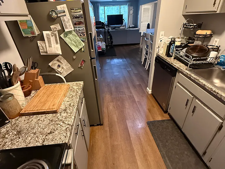 2102 Baldwin Ln — Photo 11