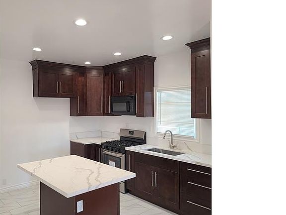 5th image of 1211 W 64th St