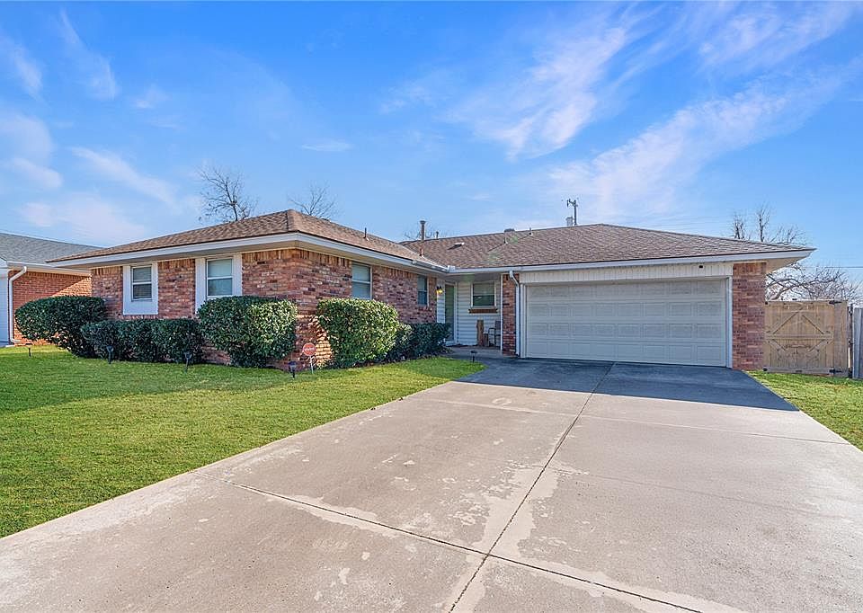 1st image of 1008 W Havenwood Dr