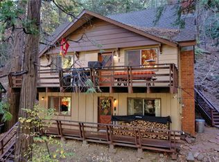 27825 Rainbow Dr, Lake Arrowhead, CA 92352