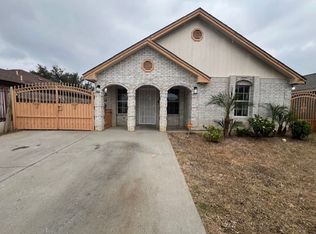 408 Badajoz Ln, Laredo, TX 78046