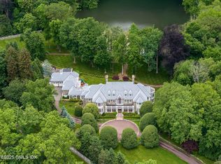 11 Conyers Farm Dr, Greenwich, CT 06831