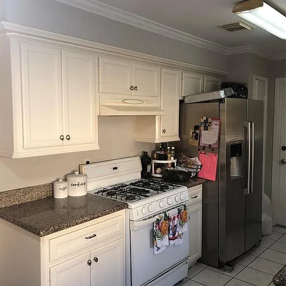 7407 Riptide Dr — Photo 10
