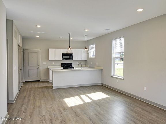 2nd image of 11705 Longevity Ln