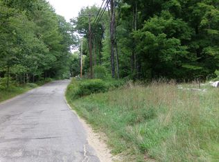 32 Crystal Lake Rd, Gilmanton Iw, NH 03837