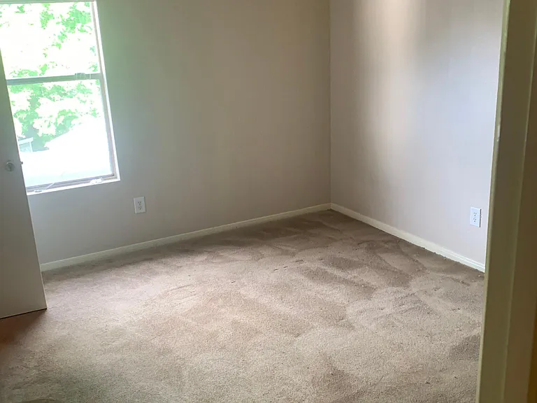 1150 Pennygent Ln #1 — Photo 28