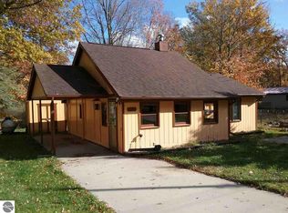 4290 Oak Park Dr, Harrison, MI