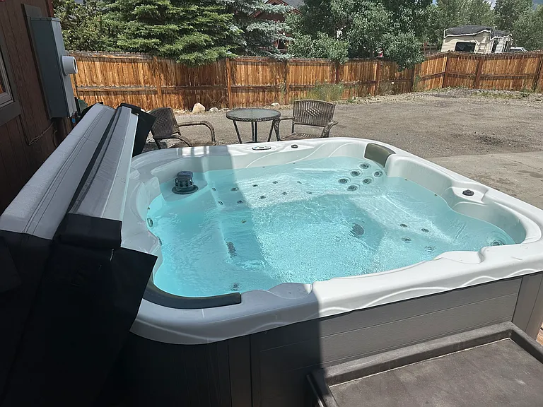 468 Cascade Cir — Photo 32