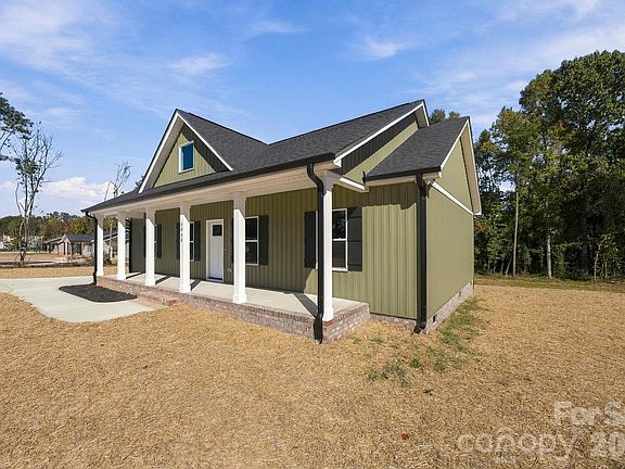 3rd image of 3008 Polkville Rd