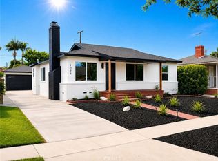 1098 E Ridgewood St, Long Beach, CA 90807