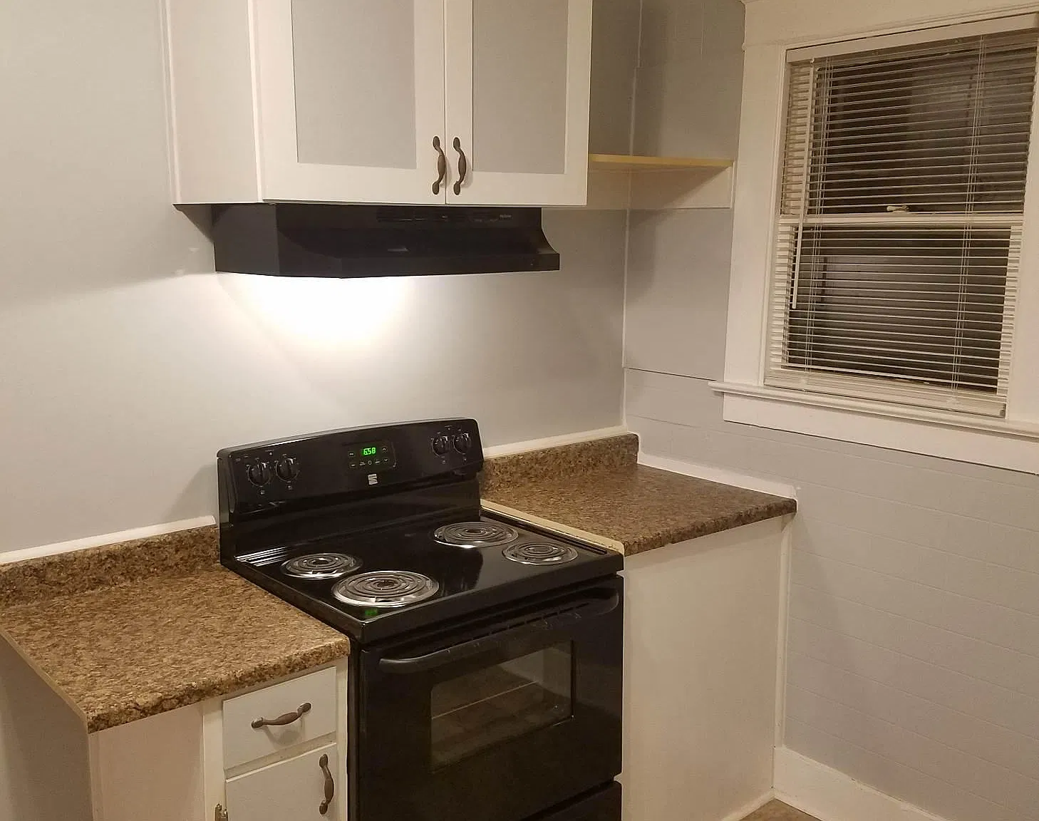 4 bed, 1500 sqft, $1,650 — Photo 4