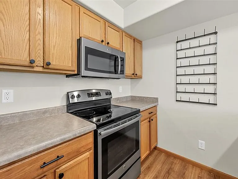 216 Camden Rd — Photo 18