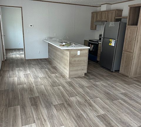 3rd image of 5872 Dongola Hwy #A-1