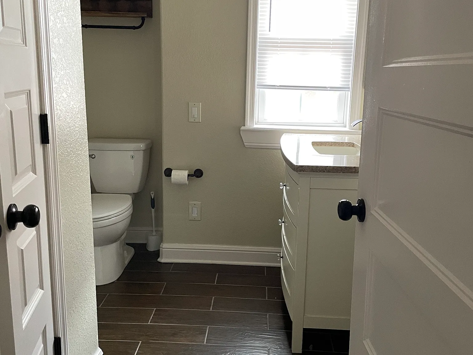 511 S Main St — Photo 1