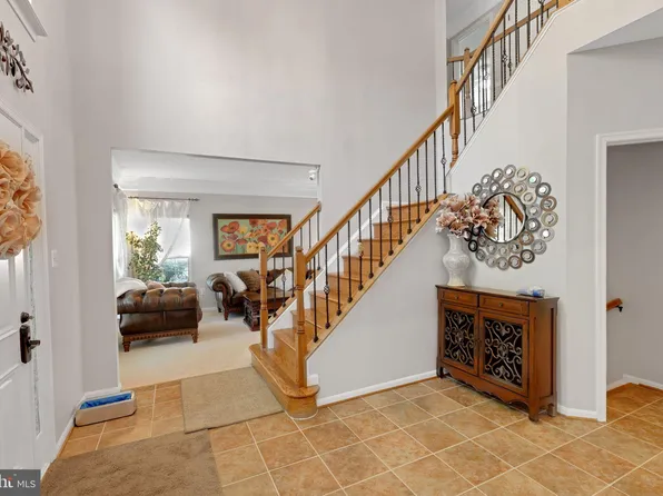 17002 Aspen Leaf Dr, Bowie, MD 20716