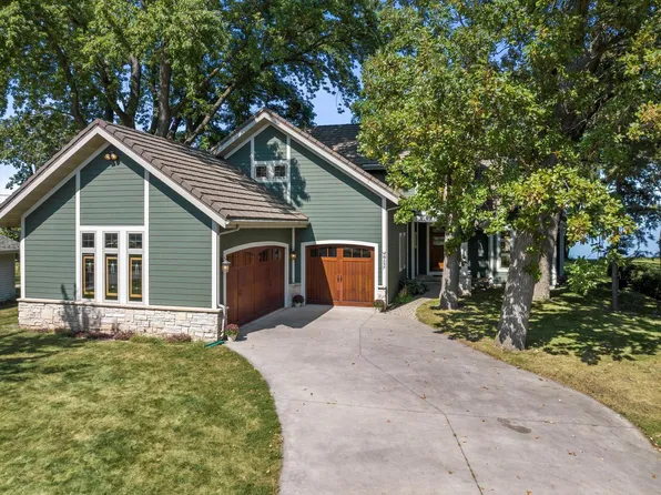 W5237 Bechaud Beach DRIVE, Fond Du Lac, WI 54935