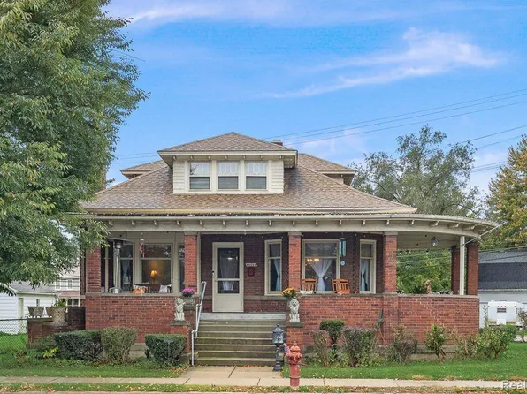 68491 S Main St, Richmond, MI 48062