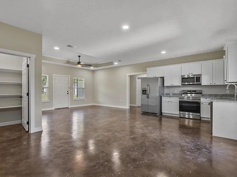 405 County Road 62 — Photo 6