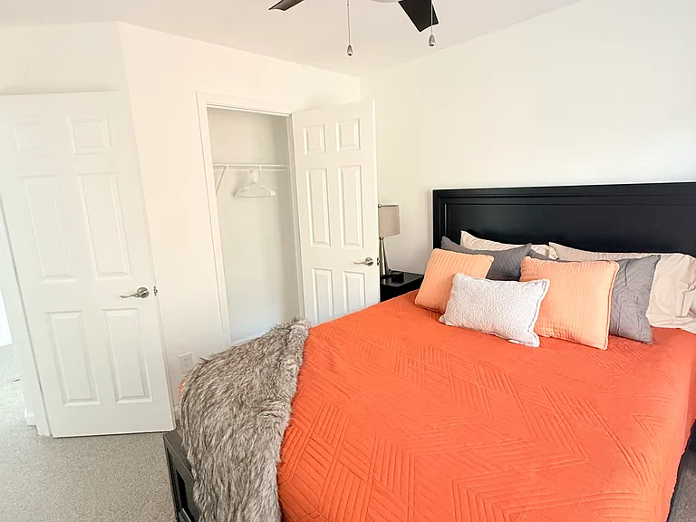 2395 Saint James Dr NW — Photo 19