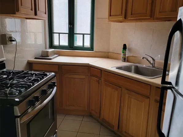 2220 E Tremont Avenue #4E, Bronx, NY 10462