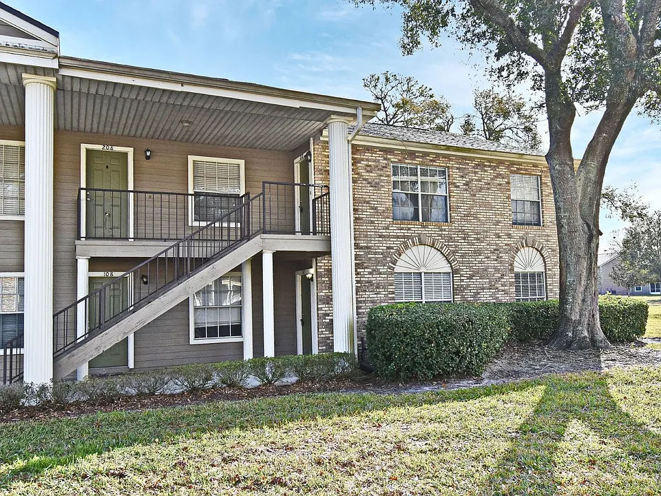 144 Reserve Cir #112