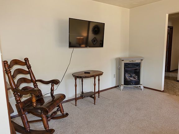 3rd image of 503 Birmingham Rd