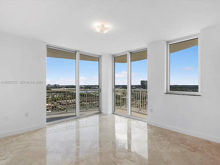 1745 E Hallandale Beach Blvd #2007W — Photo 7