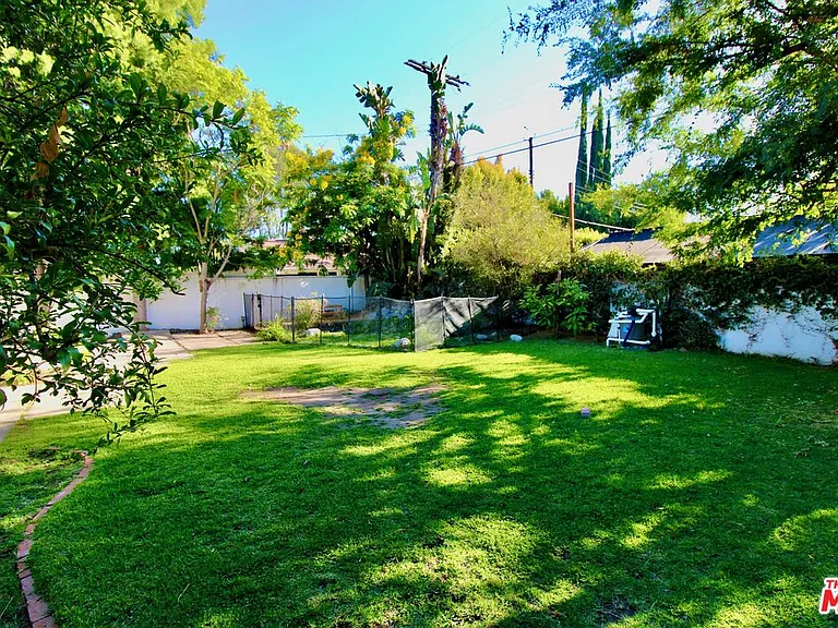 5415 Coldwater Canyon Ave — Photo 31