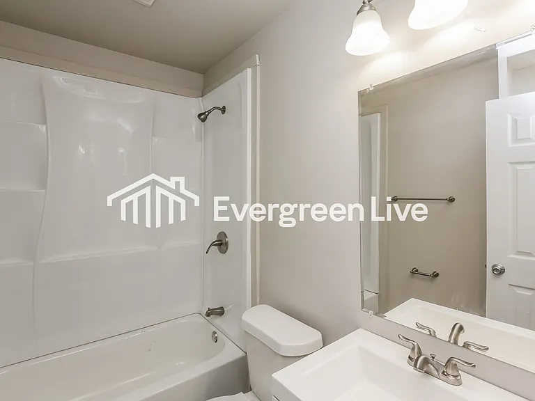 5538 Pine Lane Dr — Photo 5