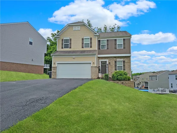 317 Summit Cir, Houston, PA 15342