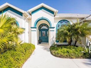 147 Oxford Ct, Indialantic, FL 32903