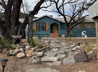 401 N 19th St, Junction, TX 76849