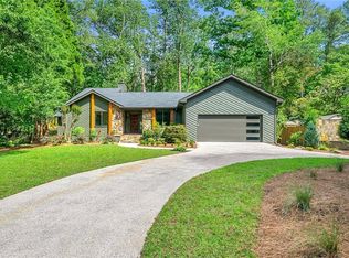 321 Somerset Ln SE, Marietta, GA 30067