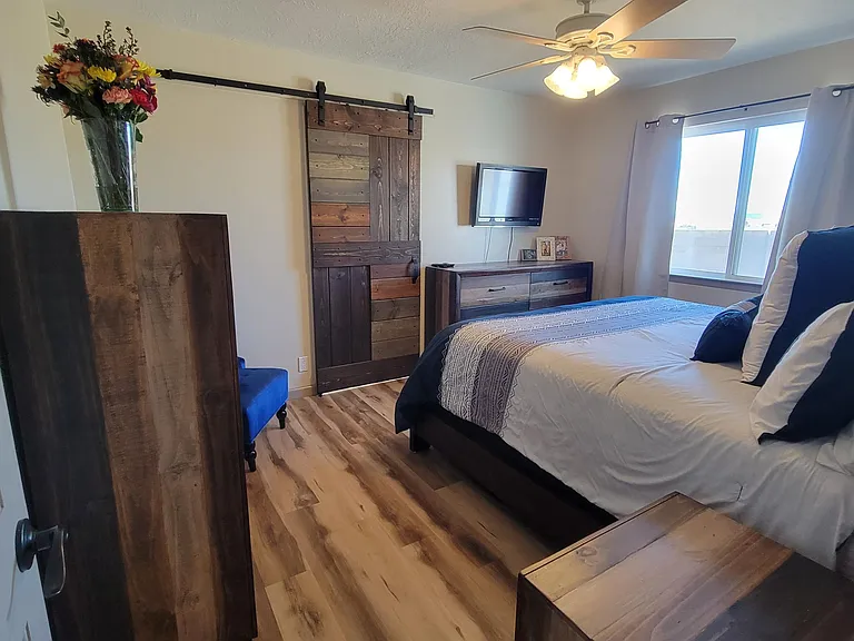 2121 Avenida De Las Alturas — Photo 14