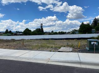 1810 N Arties Rd, Greenacres, WA 99016