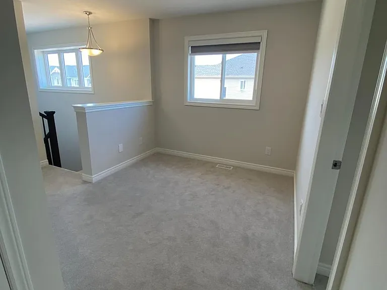 57 Sycamore St — Photo 10