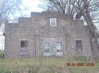 22527 Weston Ave, Underwood, IA 51576