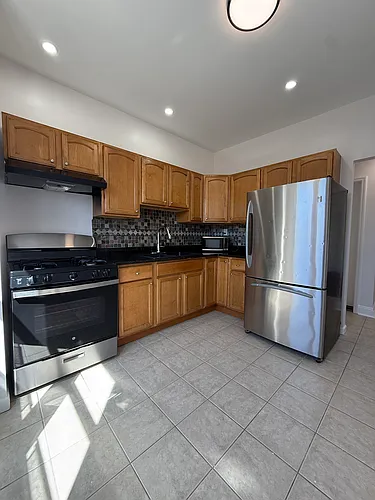 335 Lembeck Ave #2 Photo 1