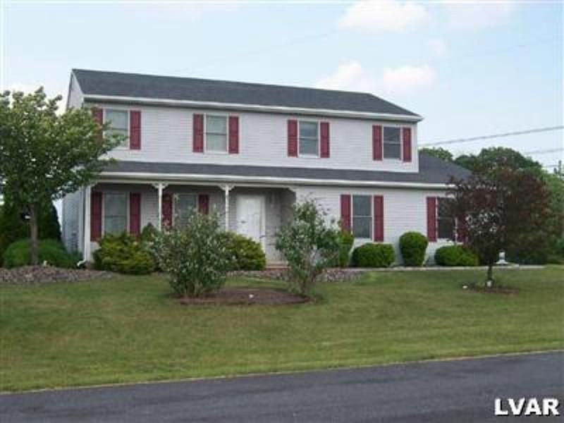 2nd image of 4655 Anthony Dr